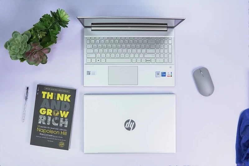 HP Pavilion 15-eg2083TU (7C0W9PA) thiét kế kết nối ngoại vi đa dạng