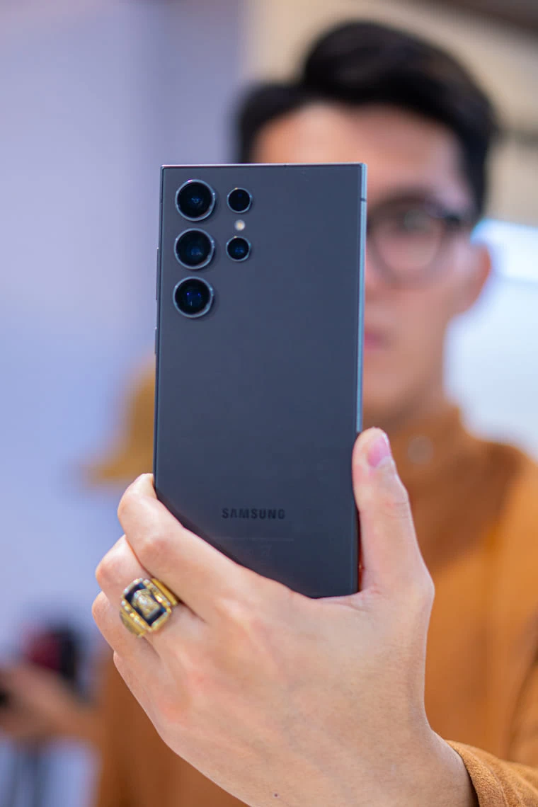 Samsung Galaxy S24 Ultra mới nhất 2024