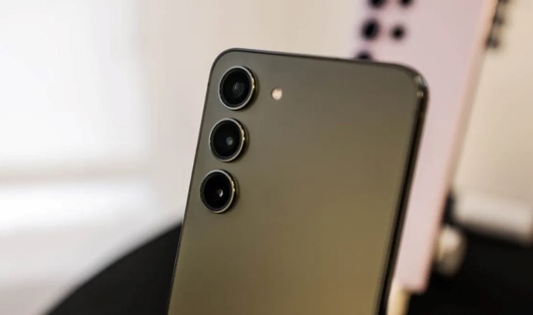 Chip Exynox 2400 for galaxy, CPU 3.2 GHz.